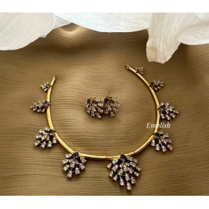 Elegant AD Flower Antique Short Neckpiece - Purple