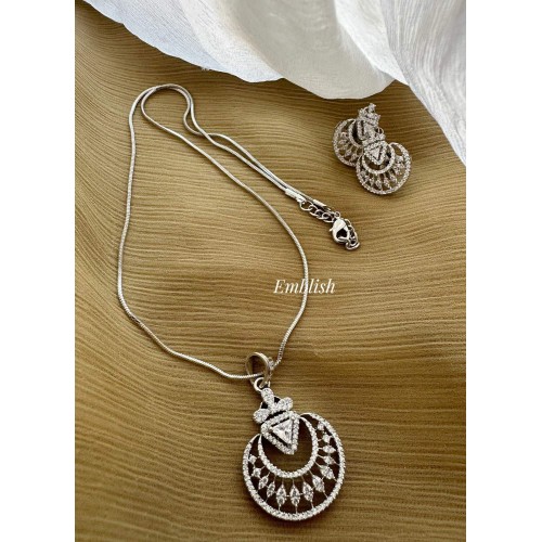 Simple Elegant AD Stones Silver Flower Pendant Set