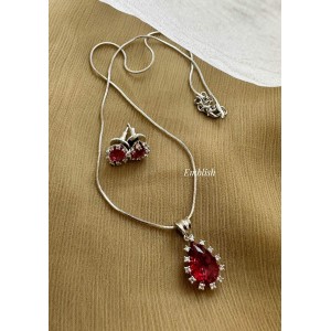Simple Elegant AD Stones Flower Drop Pendant Set - Red