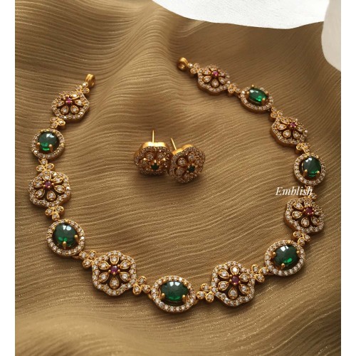 AD Flower Neckpiece - Green