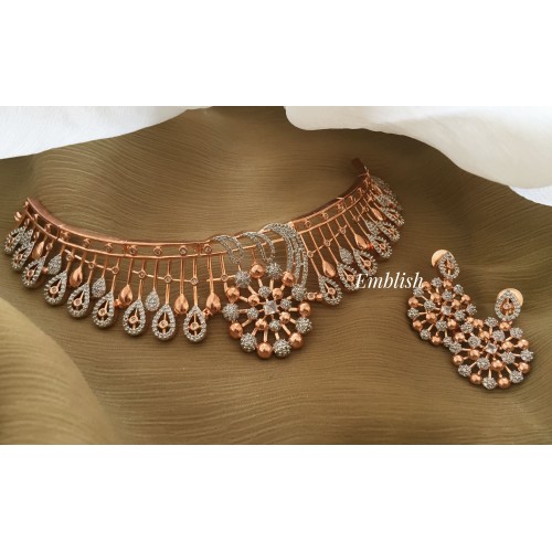 Rose gold Ad Flower High Neck choker