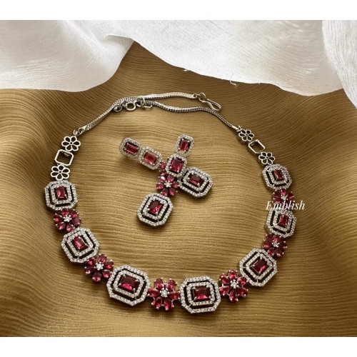 AD Square Flower Neckpiece - Red