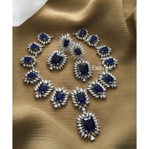 Ad Leaf Rectangle Short Neckpiece - Blue