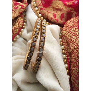 Silk Thread Square Kundan Stone Bangle - Grey Matt