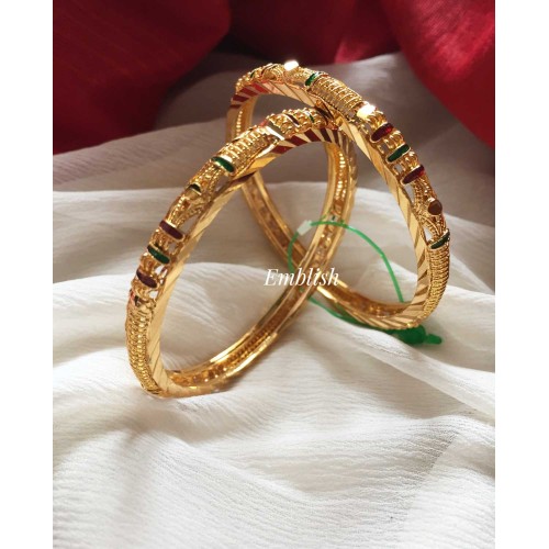 Ruby emerald Gold bangle