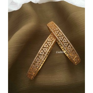 AD Triangle Bangle