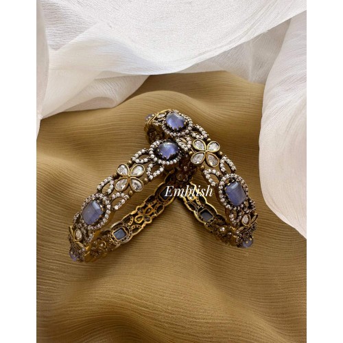 Antique Victorian Oval Flower Kada Bangle - Purple