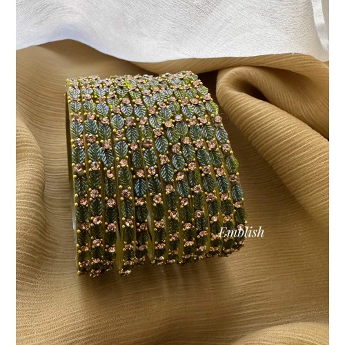 Leaf Shape Glass Bangles