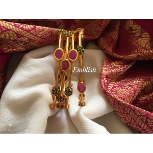 Ruby flower  set bangles