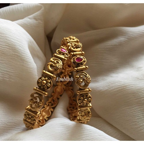 Antique peacock rivet bangle 
