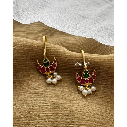 Antique Kundan Jadau Half Moon Bugadi Earrings
