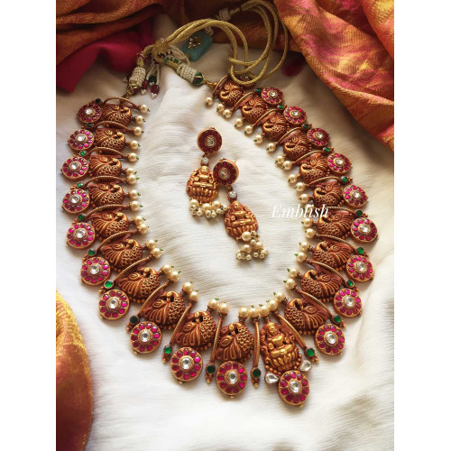 Lakshmi rivet gheru neckpiece