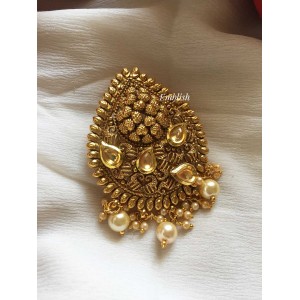 Intricate Thilagam with Pearl Drops Billa