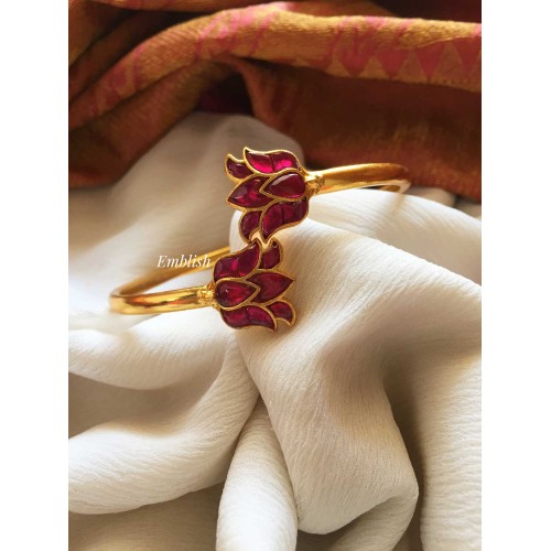 Lotus kada Bangle - Red