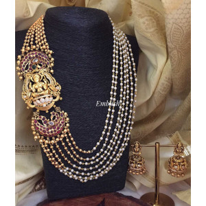 Vintage style gold alike Lakshmi motif pearl layer neckpiece