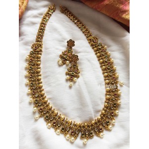 Antique Flower intricate with Pearl drop Neckpiece