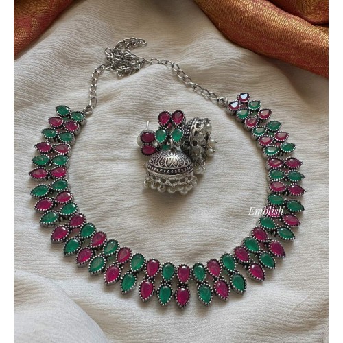 German Silver Thilak Short Neckpiece  - Red with Green