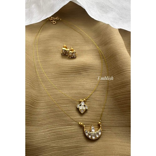 Kundan Jadau Half Moon Flower Layer Invisble Chain set - White