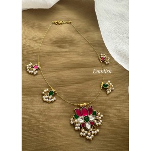 Kundan Jadau Lotus Thilak Drop Invisble Chain Neckpiece - Red with Green