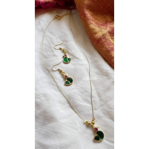 Kundan Jadau Swan Invisible Chain Set - Green with Red