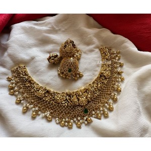 AD Lakshmi with Haathi Filgree Neckpiece - Gold Beads
