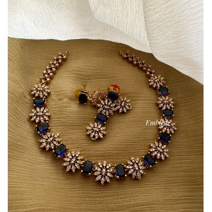 AD Flower Square Neckpiece - Blue