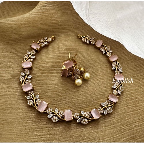 AD Flower Leaf Neckpiece - Pastel Pink