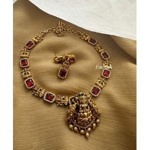 Kundavi Two in 1 Lakshmi Neckpiece - Red