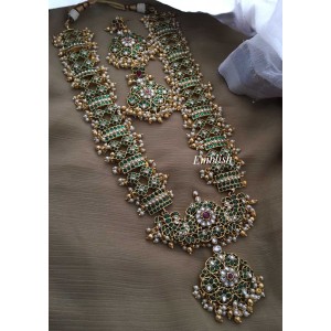 Kemp pattern Royal neckpiece-green 