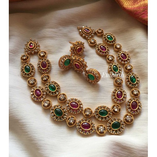 Double layer glam neckpiece-red with green 