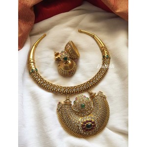 Ad stones Embedded  grand hasli neckpiece 