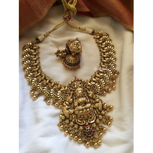 Antique Gold alike Lakshmi Haathi with Flower Neckpiece 