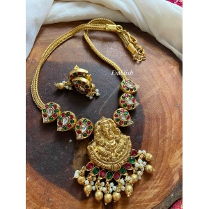Kundan Jadau Ganesha Simple Pendant chain set - Red with Green 