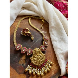 Kundan Jadau Ganesha Simple Pendant chain set - Red with white