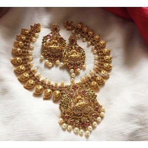 Gold alike Lakshmi Mango AD short Neckpiece