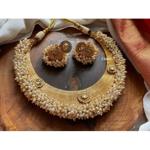 Gold finish pearl bunch set 