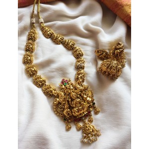 Gold alike Antique Lakshmi with Double Haathi Short Neckpiece