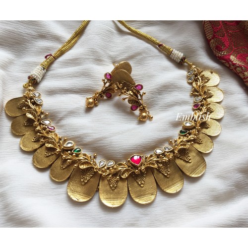 Designer Leaf Neckpiece