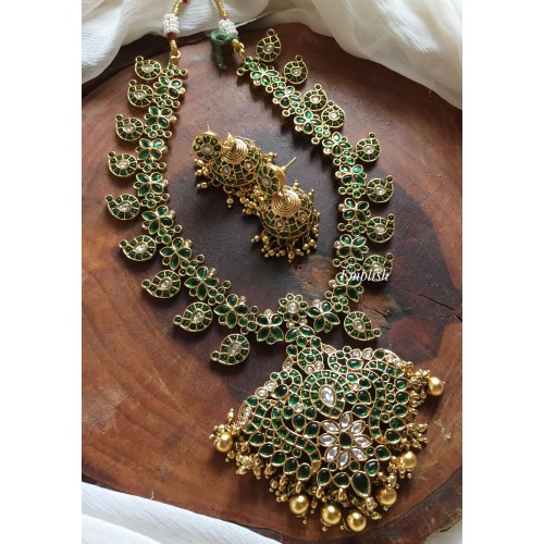 Kemp Flower with Double Peacock Mango Neckpiece - Green