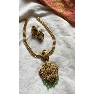 Kundan Jadau Lakshmi with Peacock Pastel Bead Neckpiece