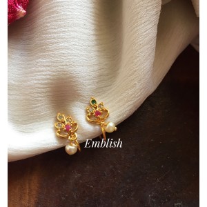 Elegant Flower with Pearl Drop Clip On