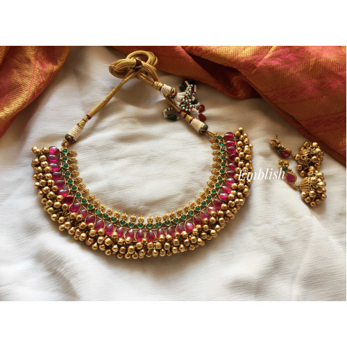 Nayanthara gold bunch neckpiece 
