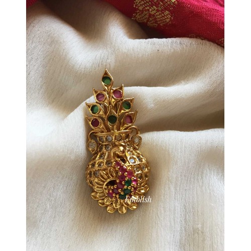 Dancing Peacock Saree Pin - 1