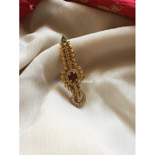 Flower Leaf Bunch Saree Pin