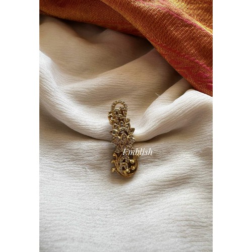 Royal Flower Saree Pin - White