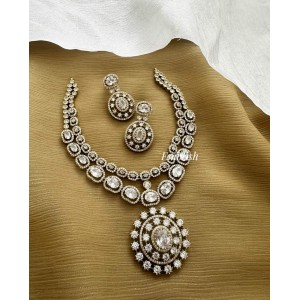 Royal Victorian Flower Pendant Double Layer Neckpiece  - White