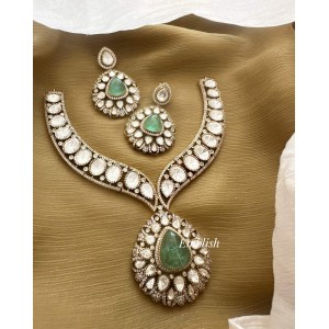  Royal  Victorian Flower Pendant Candy Elegant Neckpiece  