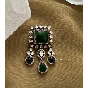 Royal Victorian Flower Pendant Come Hair Choti - Green