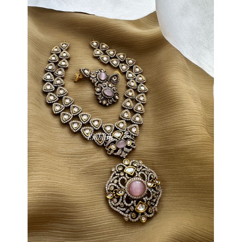 Victorian Flower Double Layer Neckpiece - Pastel Pink