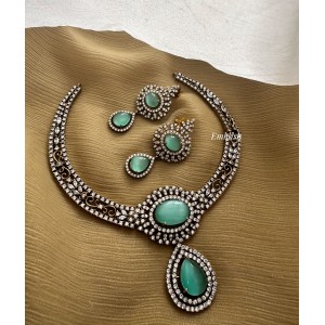 Victorian Tear Drop Elegant Neckpiece  - Pastel Blue